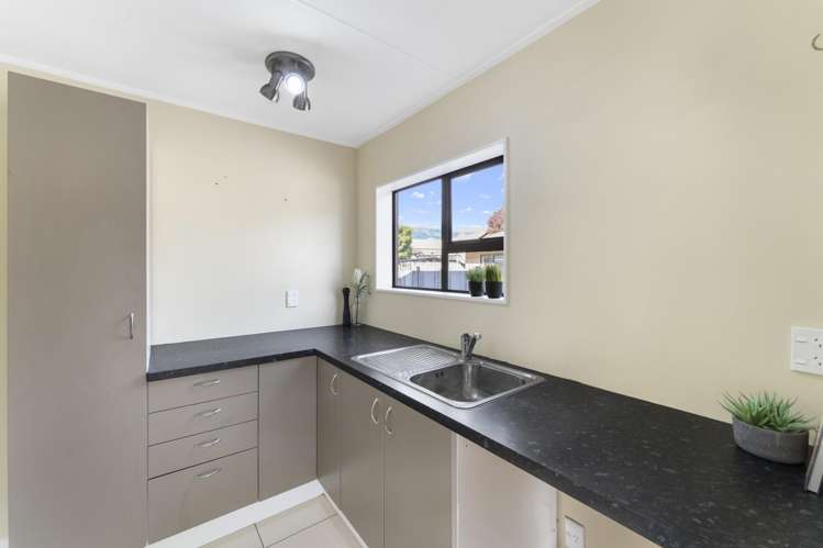 2/4 Bolt Road Annesbrook_15