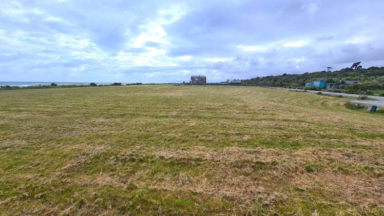 1 Fox Moth Drive Haast_6