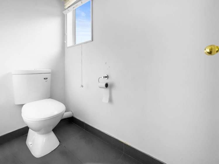 2/14 Chalmers Street Avondale_10