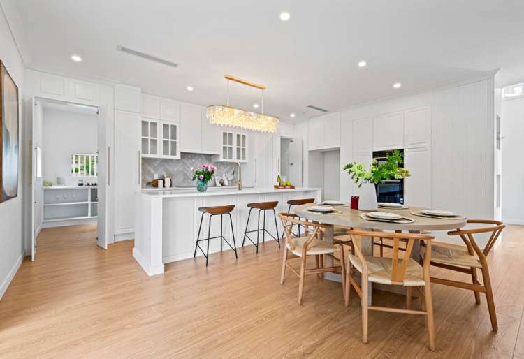 38 Awanui Road Red Beach_6