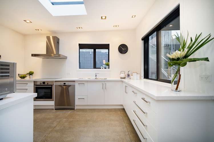 16 Canongate Dunedin Central_3