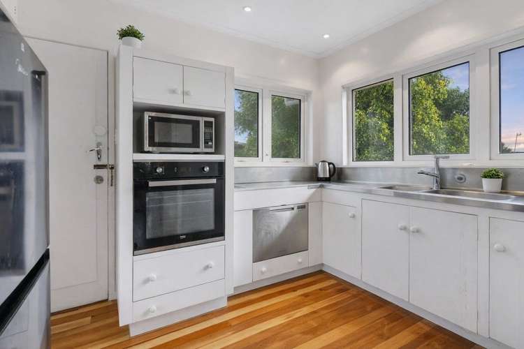 3/24 Taharoto Road Takapuna_1