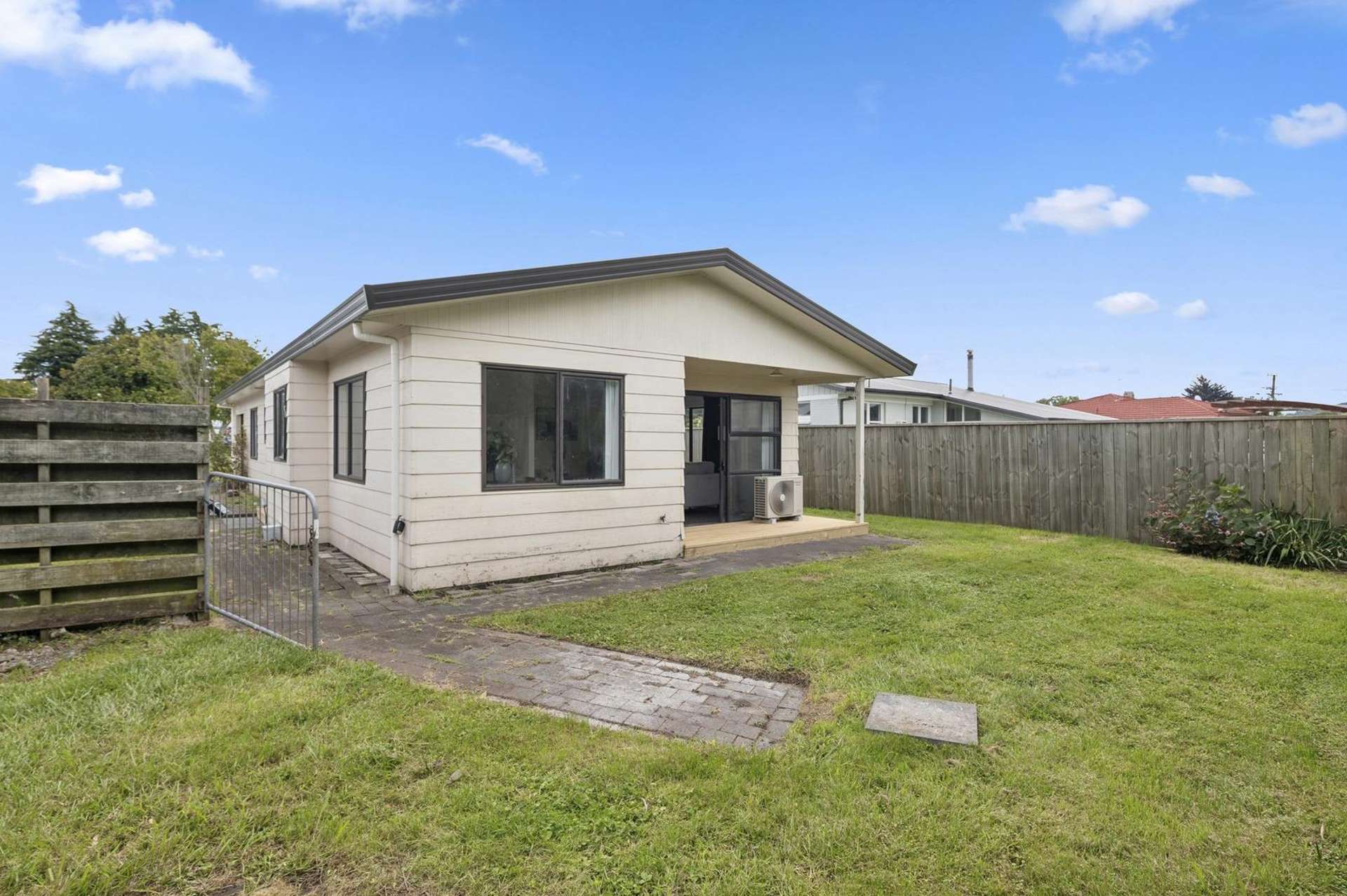 6A Tarewa Place 11063_0