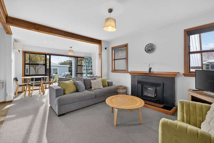 2/146 Beach Road North New Brighton_2