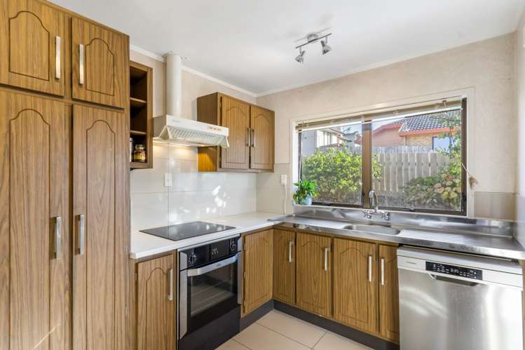 1/115 Wellington Street Howick_2