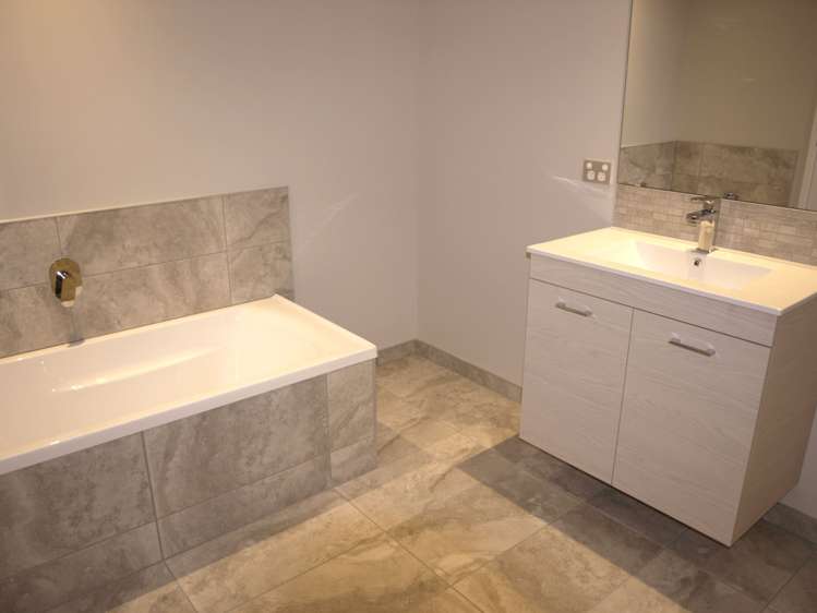 11 Rangihina Road Hobsonville_12