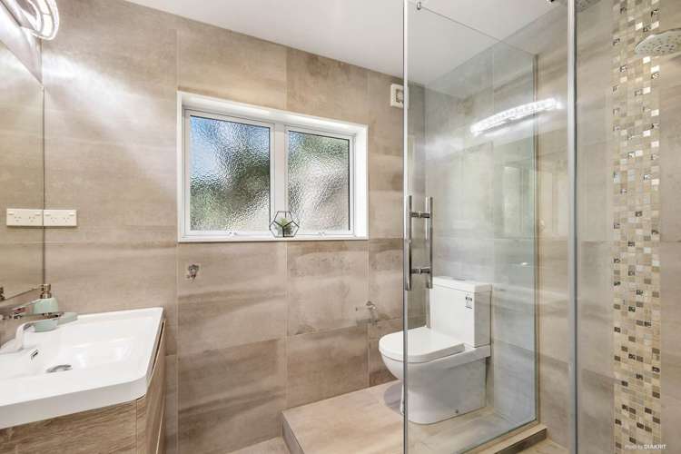 6a Hiwihau Place Glenfield_11