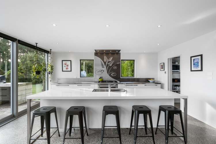 348 Two Chain Road Burnham_4