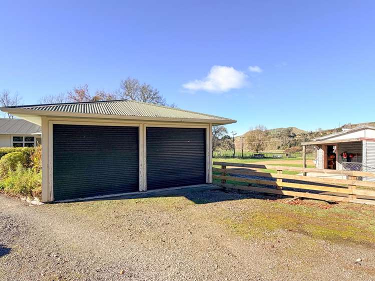 1849 Lake Road Wairoa_16