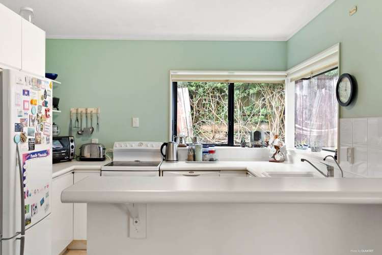 2/2 Aorangi Place Birkenhead_5