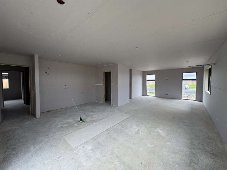 33 Orwell Way_3