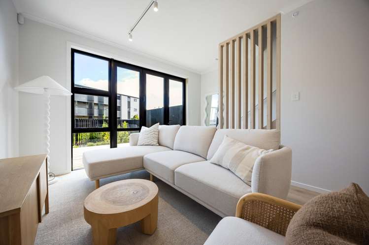 1-9 Yozin Road Swanson_8