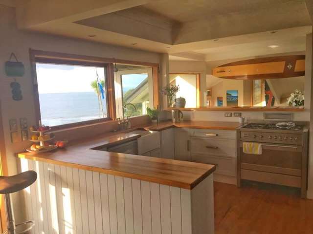 24 Whitby Crescent Mairangi Bay_4