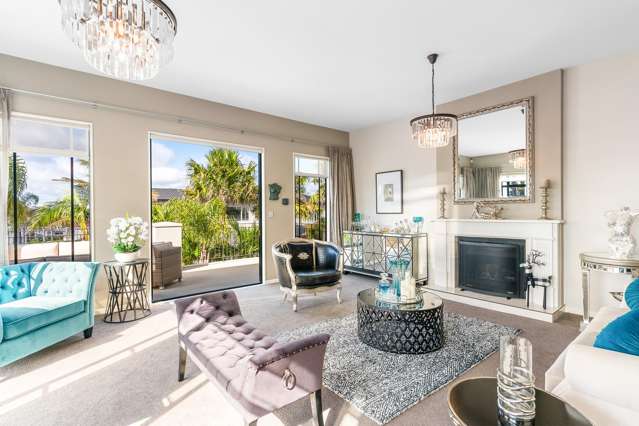 Italian Family Retreat - pool & sea views!