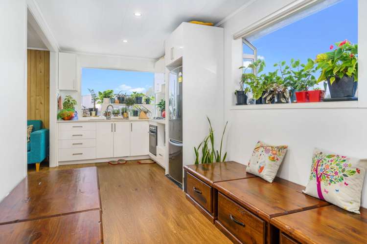 12 Solar Road Glen Eden_10