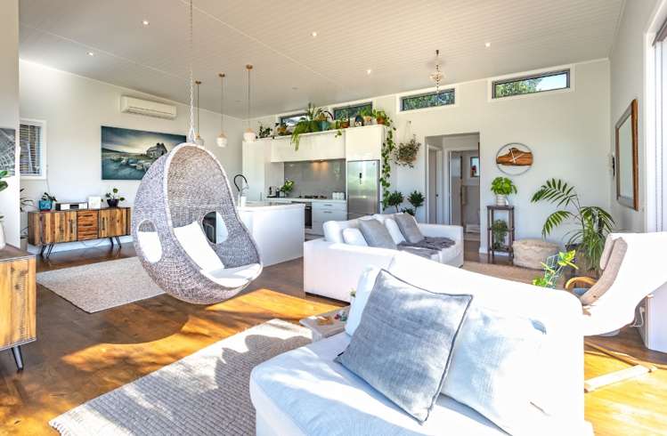 202 Onemana Drive Onemana_12