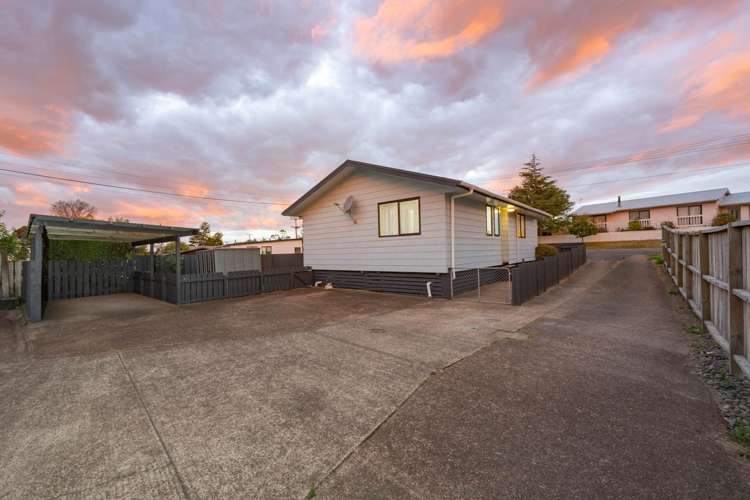 1/112 Colwill Road Massey_12