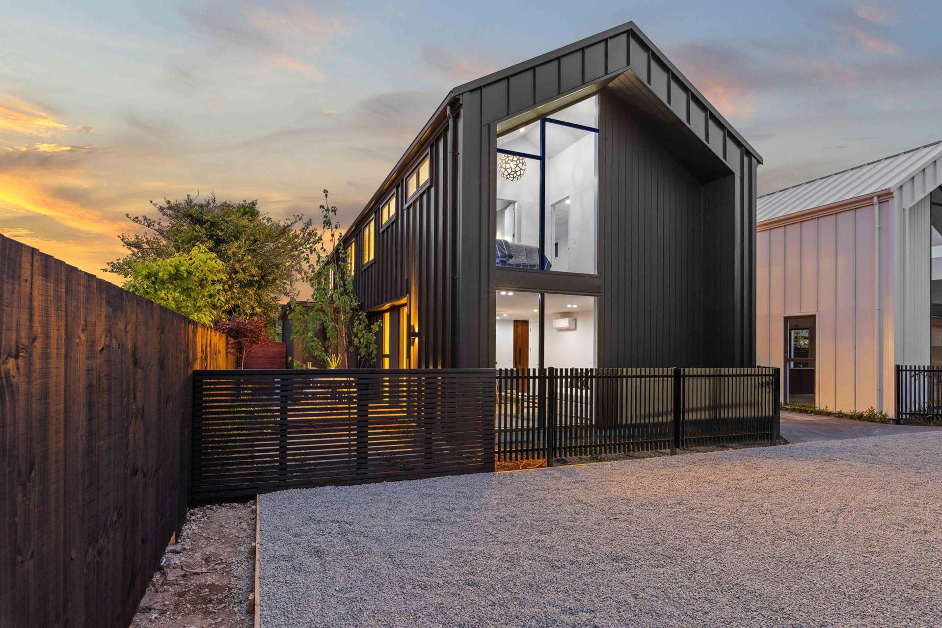 1/60 Innes Road Merivale_0