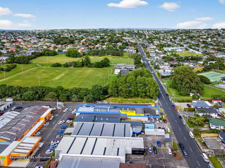 157 Archers Road Wairau Valley_15