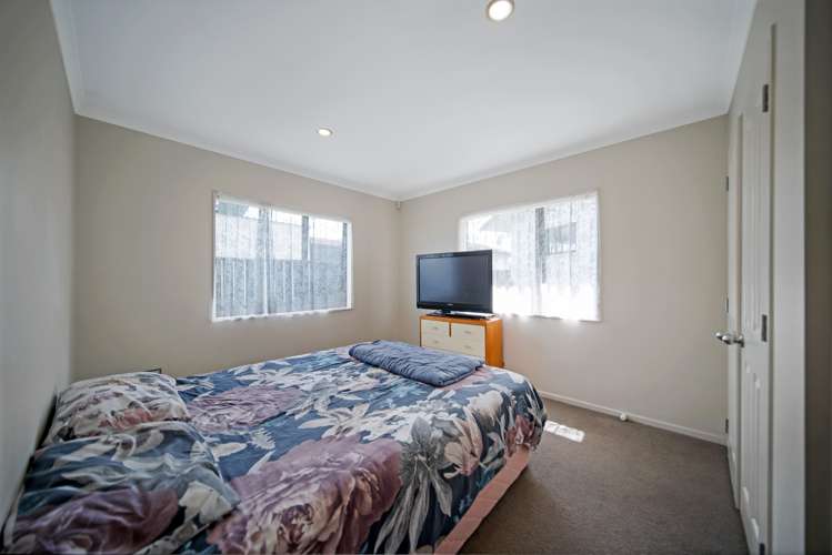 96 Maplesden Drive Clendon Park_16