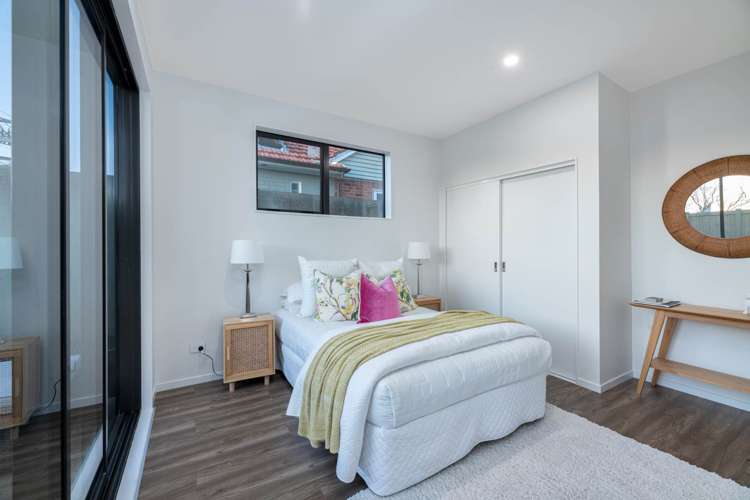 6c Eversleigh Road Belmont_11