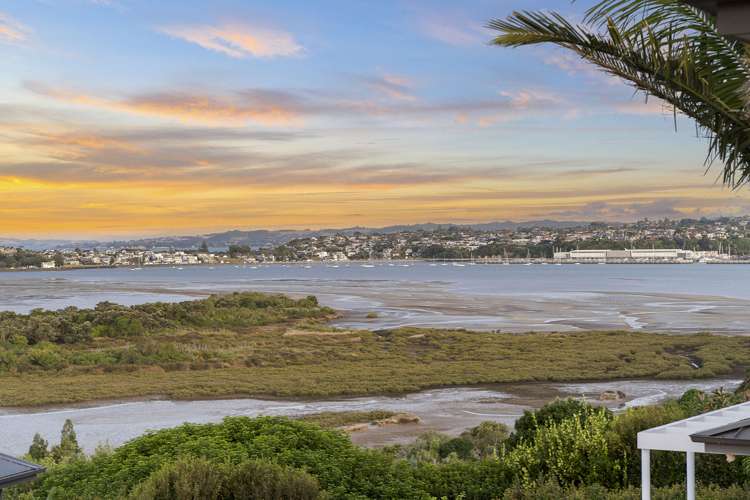 9 Calder Place Wai O Taiki Bay_22