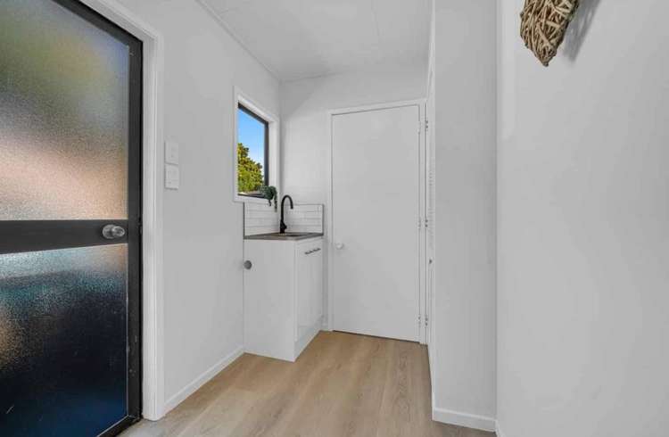 2/40 Rosella Road Mangere East_8