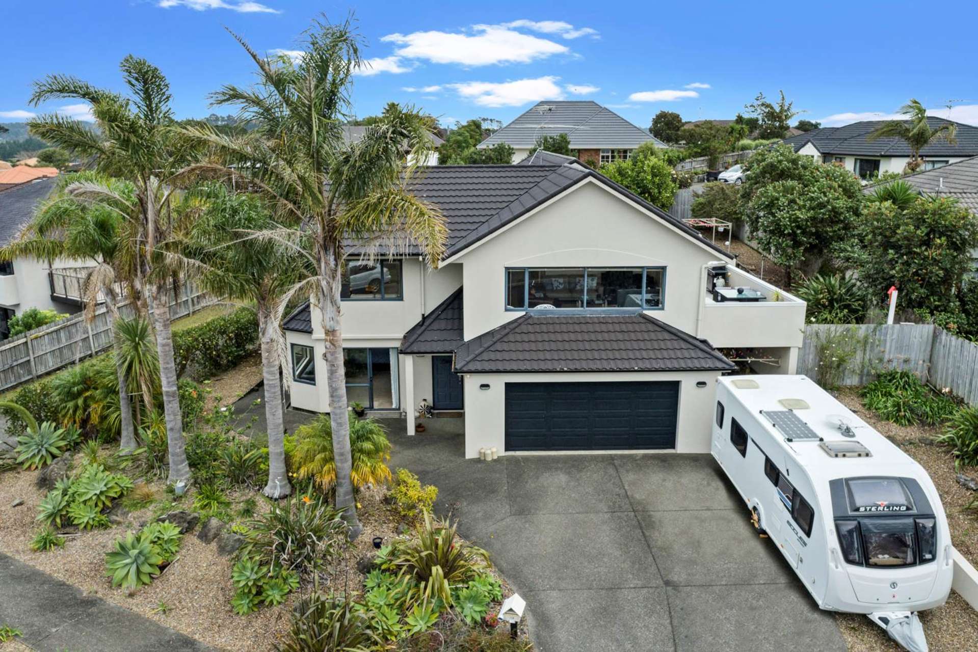 19 Rivervale Grove Stanmore Bay_0