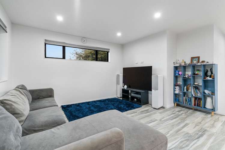 9 & 9A Alma Crescent Papakura_16