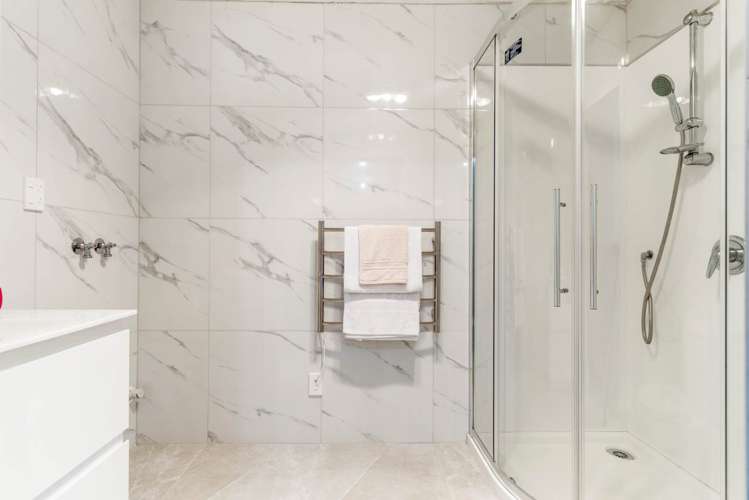 2/43 Beatrice Avenue Hillcrest_11