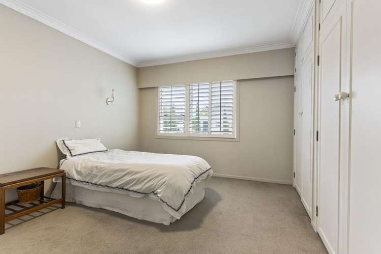 4/2 Crescent Road Parnell_11
