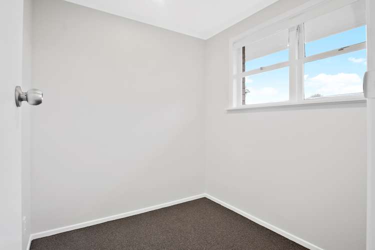 2/82 Portage Road New Lynn_5