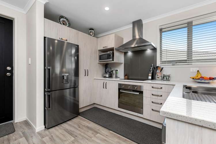 8/162 Waihi Road Judea_2