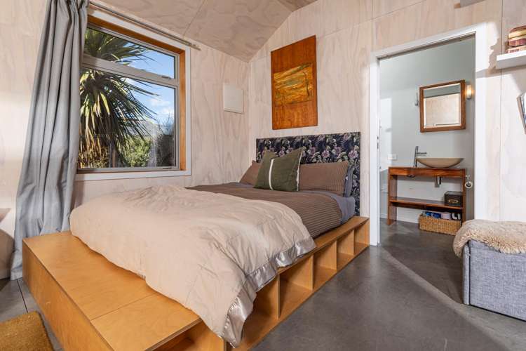 5 Loach Road Hawea Flat_23