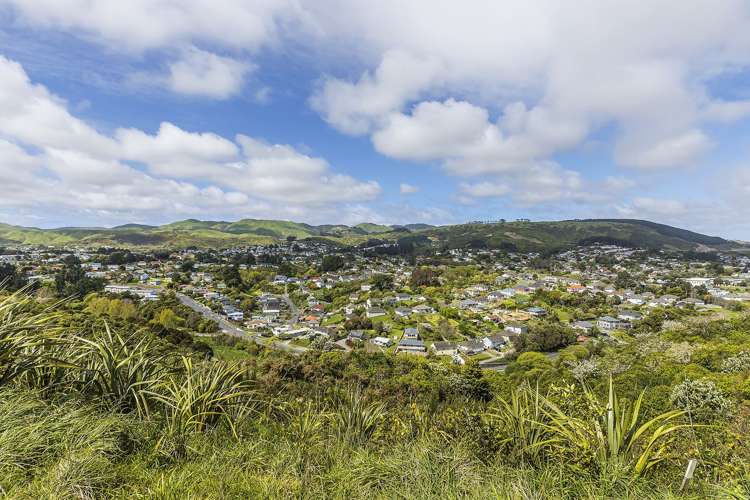 3 Te Arapito Close Aotea_14