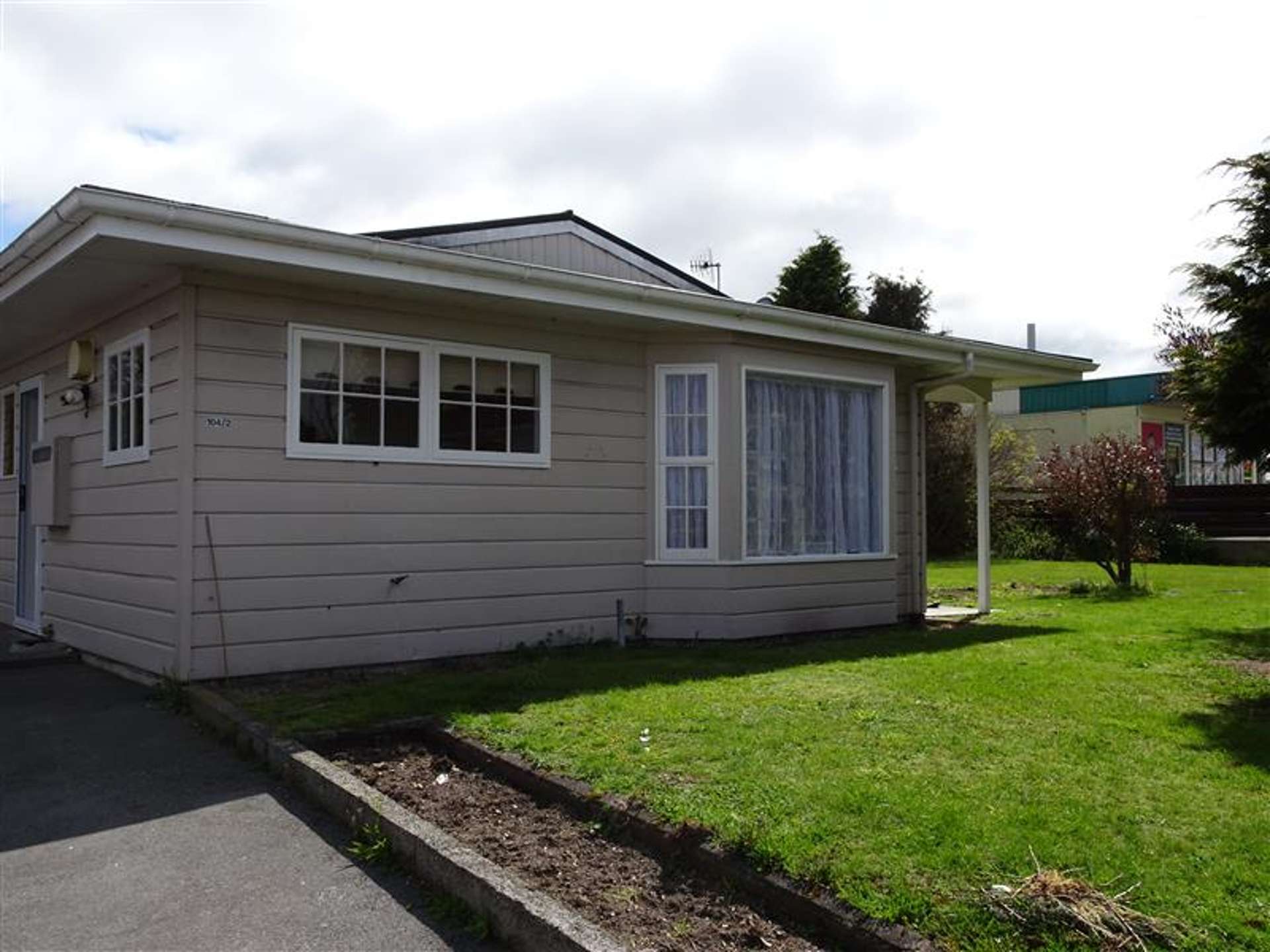 2/104 Rifle Range Road Taupo_0