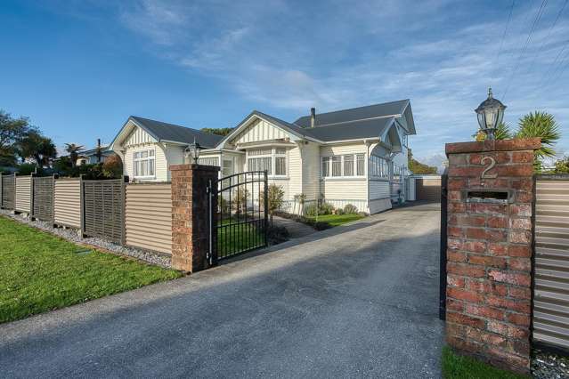 Classic Villa, Entertainers Delight