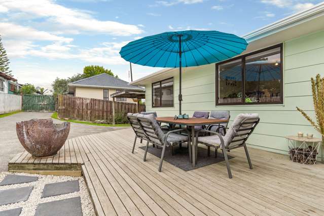 2/114 Kervil Avenue Te Atatu Peninsula_1