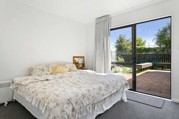 2/12 Laughton Street Taupo_12