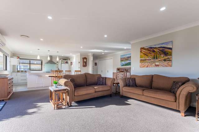 17 Dal Din Drive Otaki_2