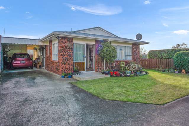 2a Chartwell Drive Eltham_2