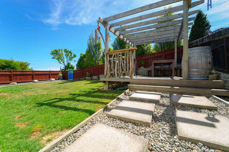 1/12 Matangi Street Stoke_2