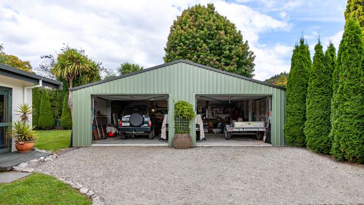 7 Linden Place Westbrook_11