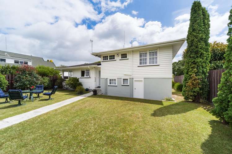 30 Lockhart Avenue Milson_23