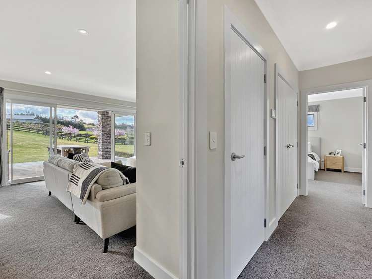 7 Lochinvar Lane Acacia Bay_33