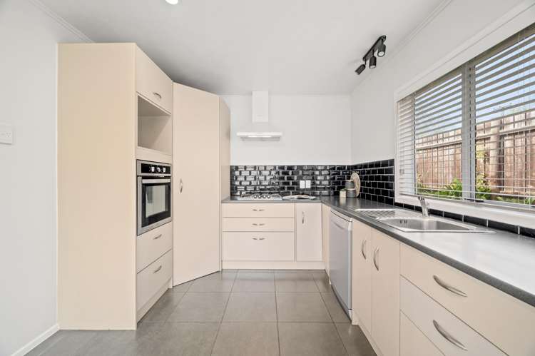 33 Selwyn Road Lynmore_3