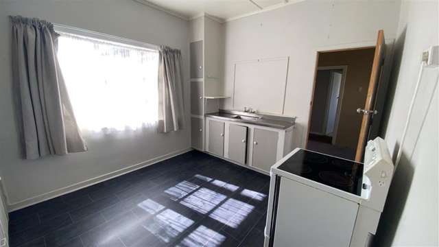 24 Masters Avenue 1076_2