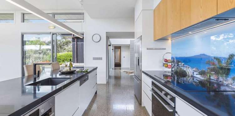 14 Stevensons Cres 10863_7