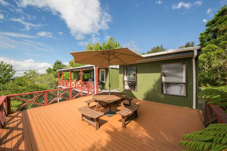 389 Huia Road Titirangi_11
