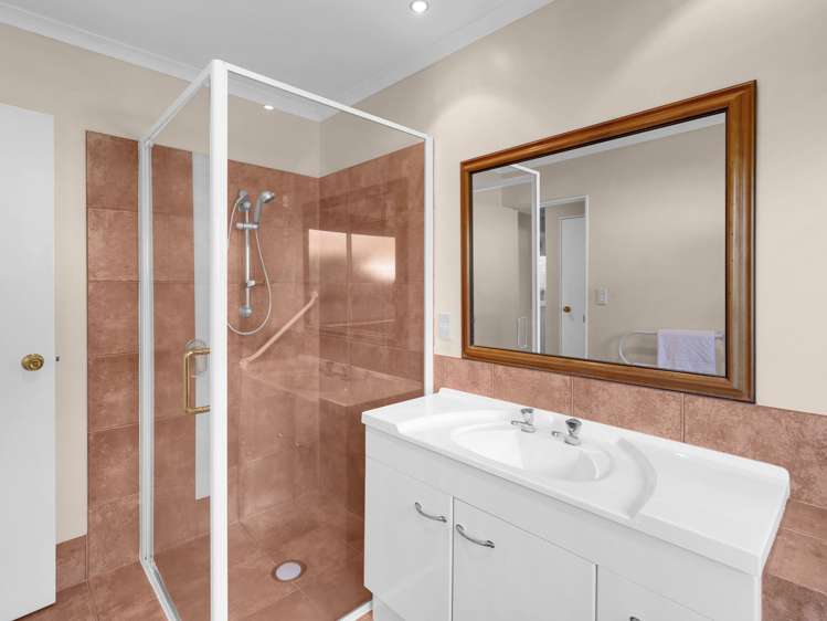 24 Whitsunday Key Papamoa_15